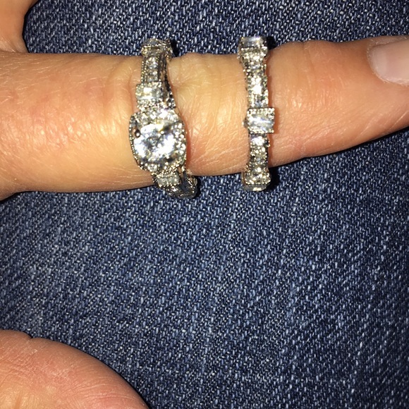 Wedding 👰🏼 Ring Set - Picture 4 of 4